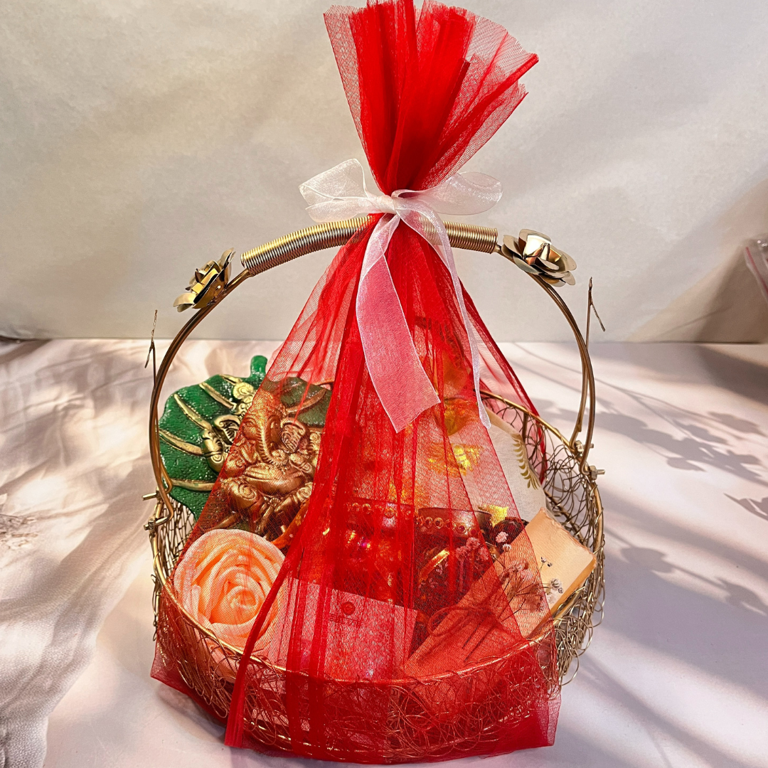Shaadi Return Elegance Hamper