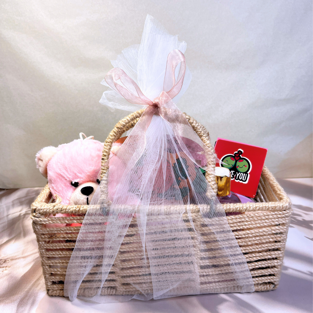 Cozy Love Pamper Hamper