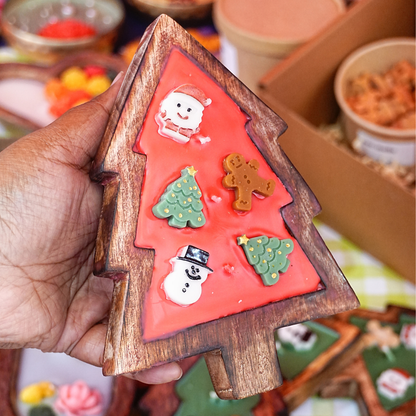 Christmas Wooden Tree-at!