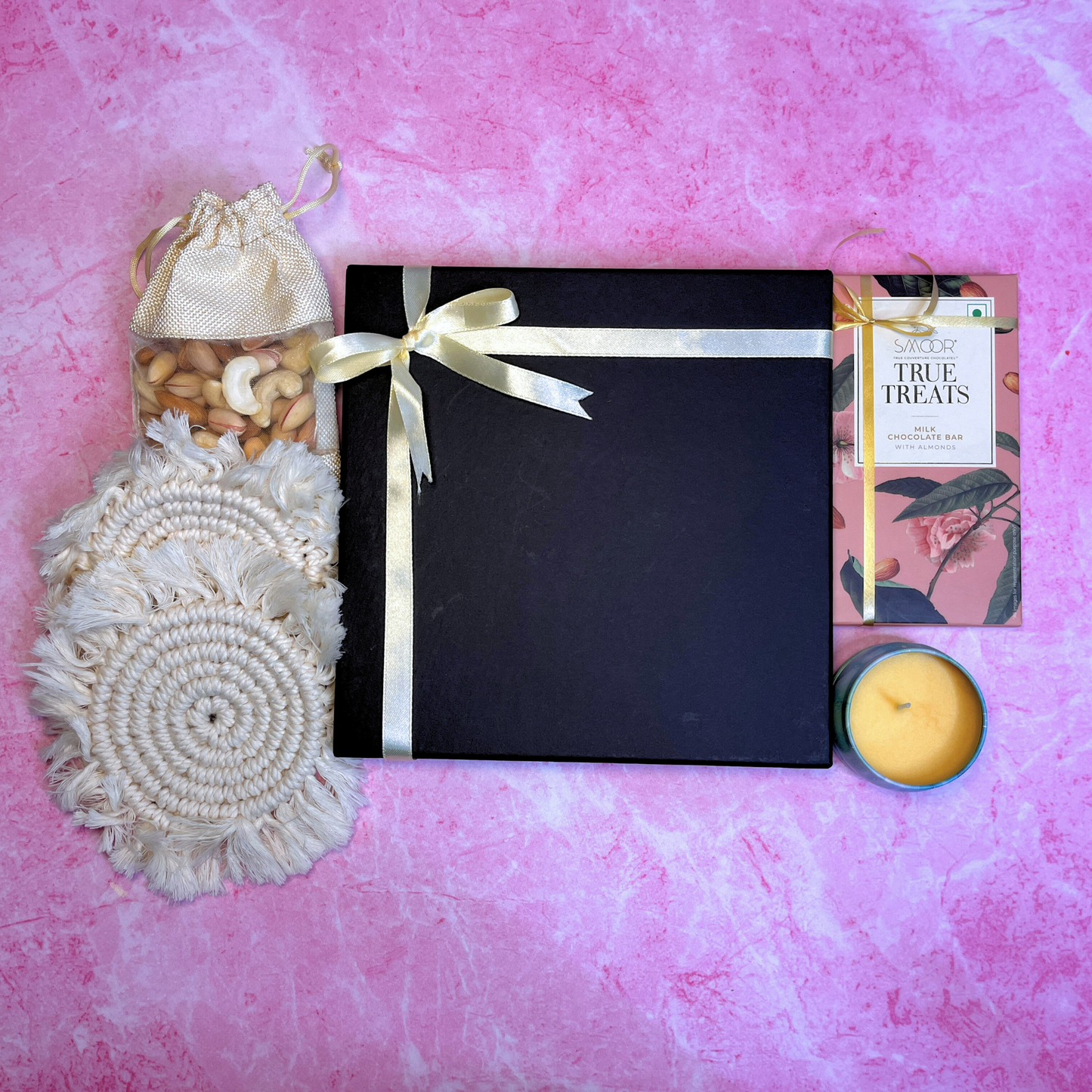 Crunch & Comfort Hamper